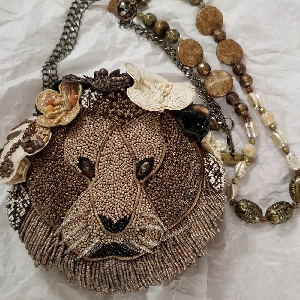 Mary Frances original girl lion beaded handbag
